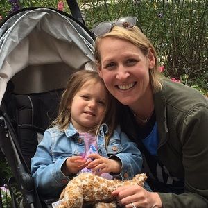 Meet your Posher, Laura