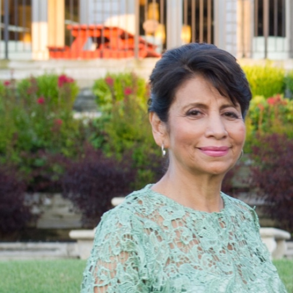 Meet your Posher, Virginia