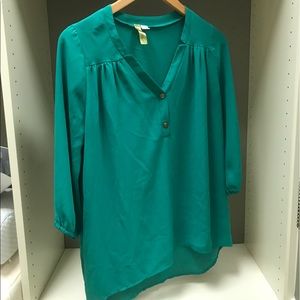 Teal Blouse with 3/4 sleeves