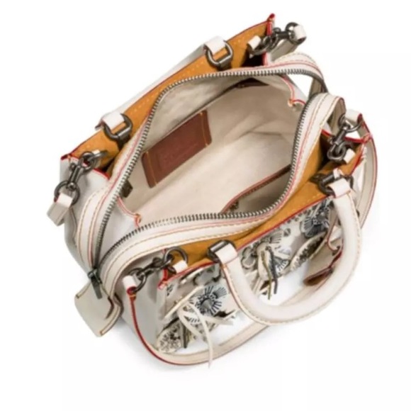 COACH 1941 ROGUE 25 W TEA ROSE APPLIQUÉ - Picture 3 of 4