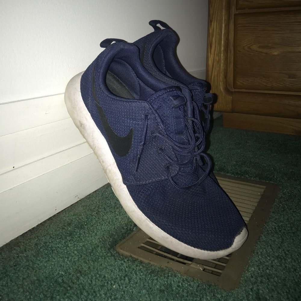 Nike Rosche runs