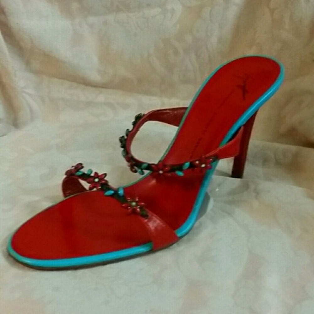 Vicini Red Heel Sandals sz 8