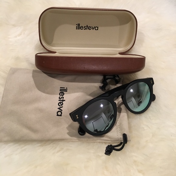 Illesteva Accessories - Illesteva Leonard