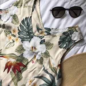 Vintage Hawaiian Beach Dress