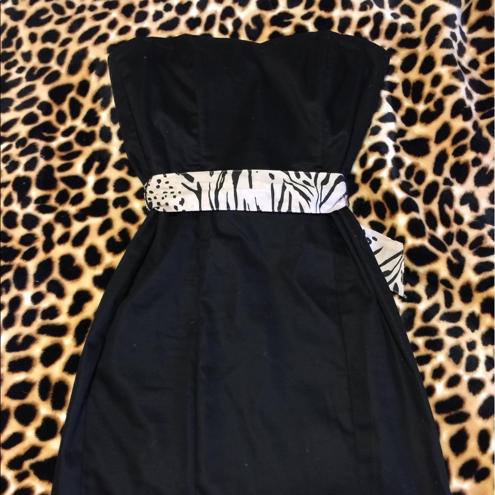 Black strapless dress