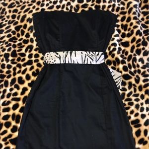Black strapless dress