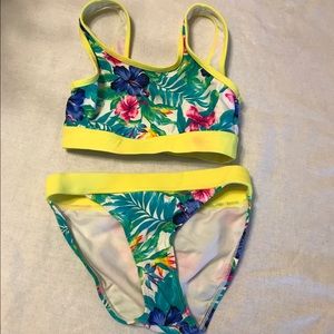 Little girls swimsuit