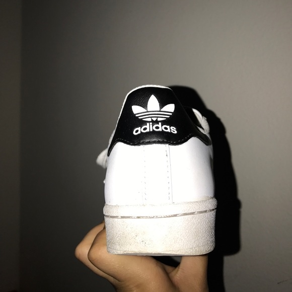 Adidas Superstars - Picture 3 of 3