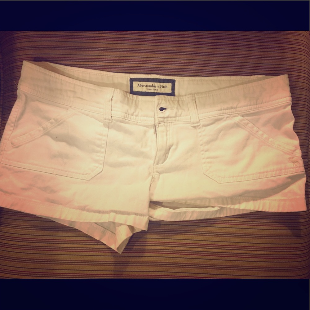 Short White Shorts