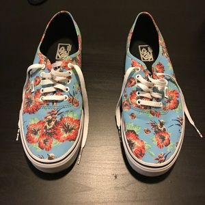Vans Starwars Yoda Aloha shoes