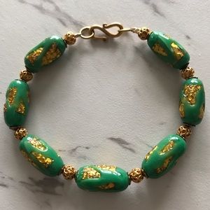 Italian green bead w/ gold leaf bracelet
