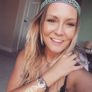 Meet your Posher, Jenna