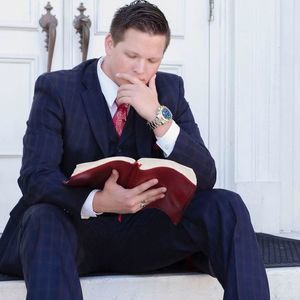 Meet your Posher, Donathan