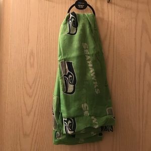NWT Seattle Seahawks Infinity Scarf