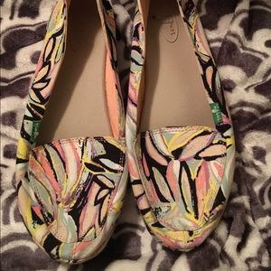 Sanuk Slide On Shoes, Gorgeous Pattern