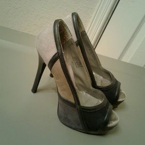 Professional modern heels.