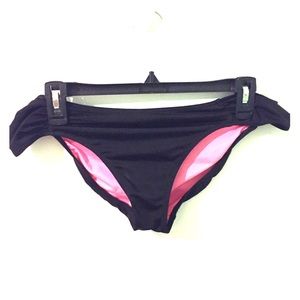 VS Pink Black Bikini Bottoms 👙