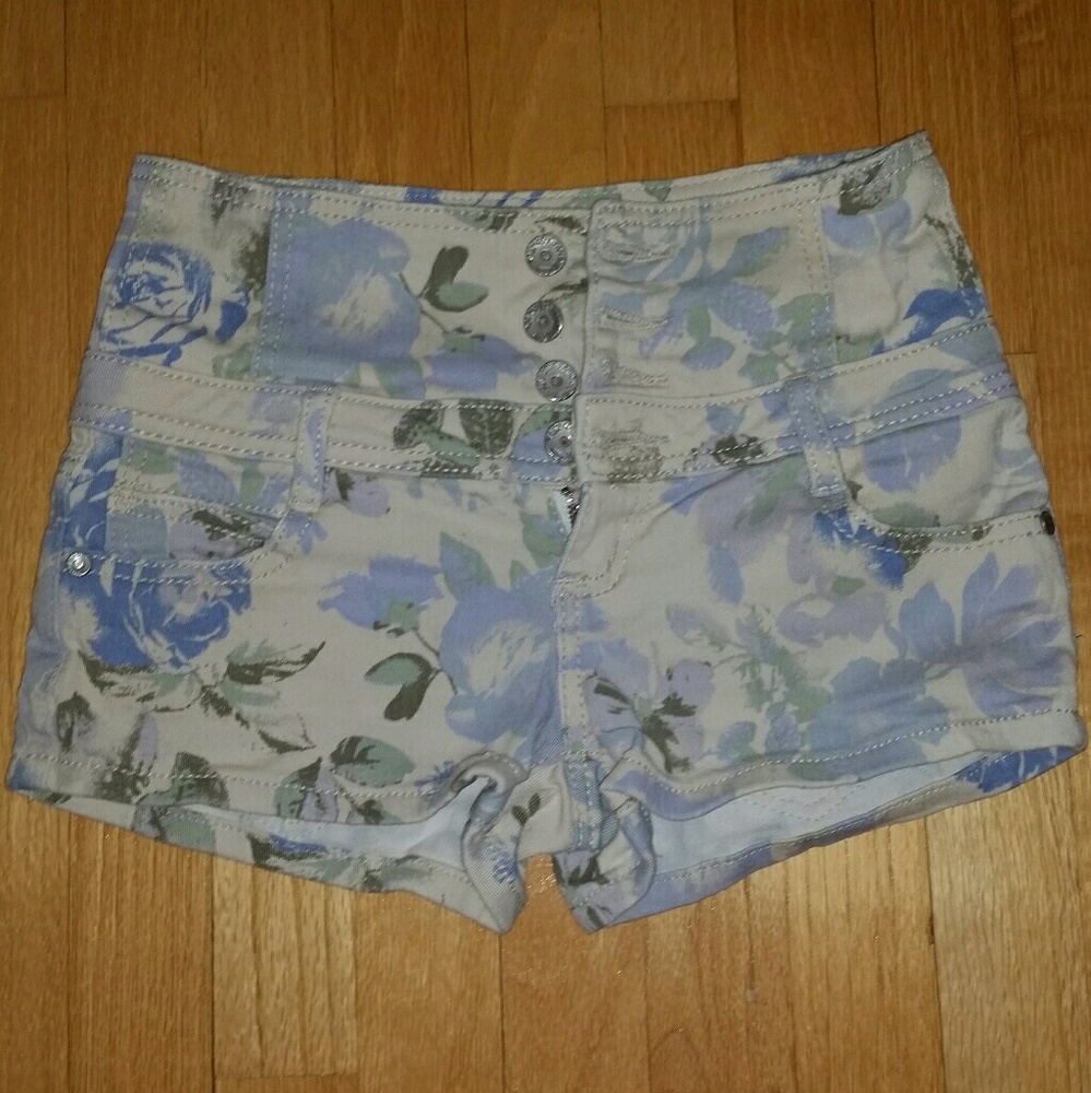 High rise floral denim shorts (juniors)