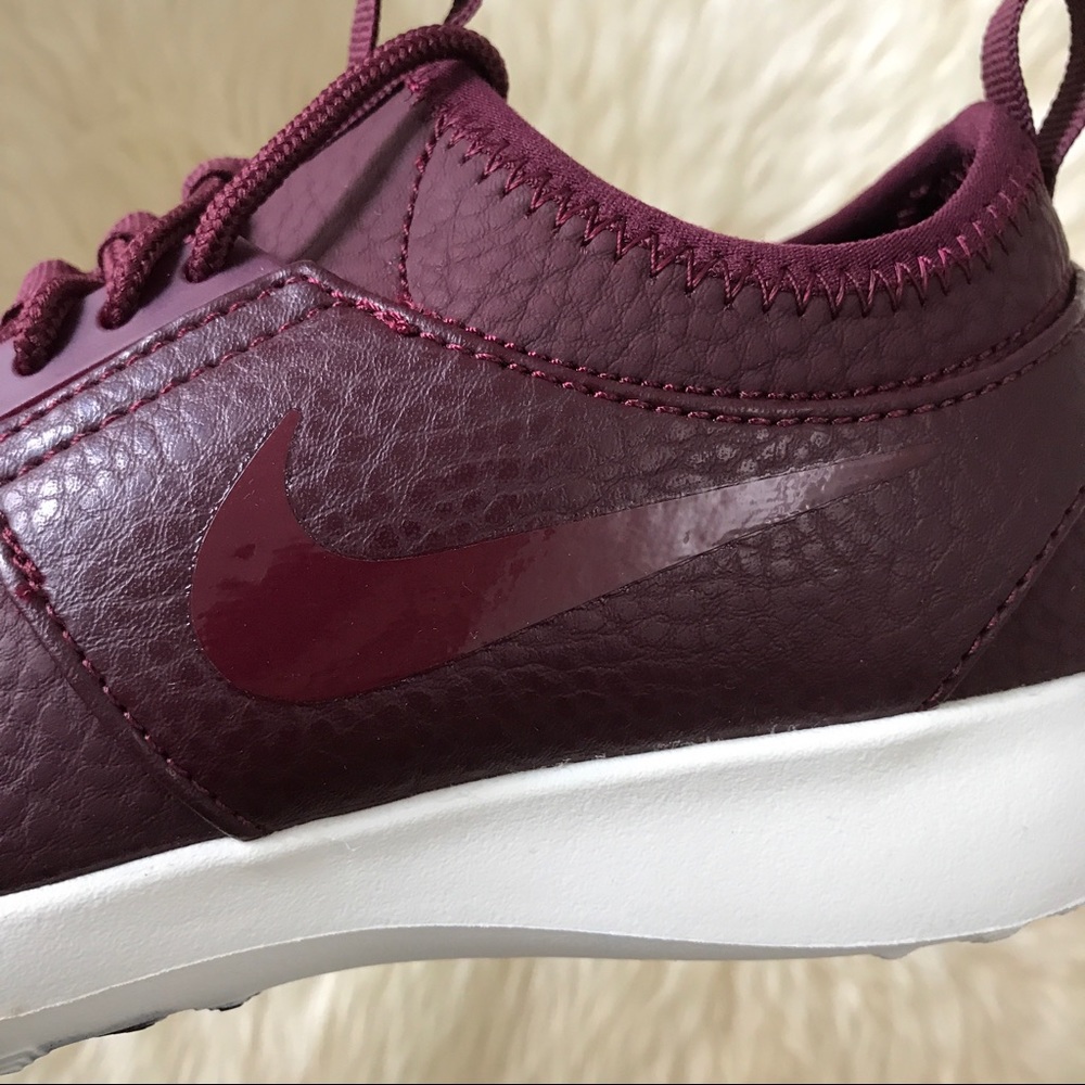 Nike Juvenate Premium Maroon Sneakers - Picture 4 of 5