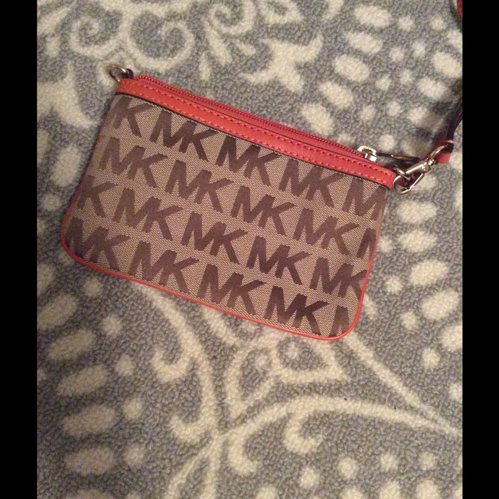 MK wristlet