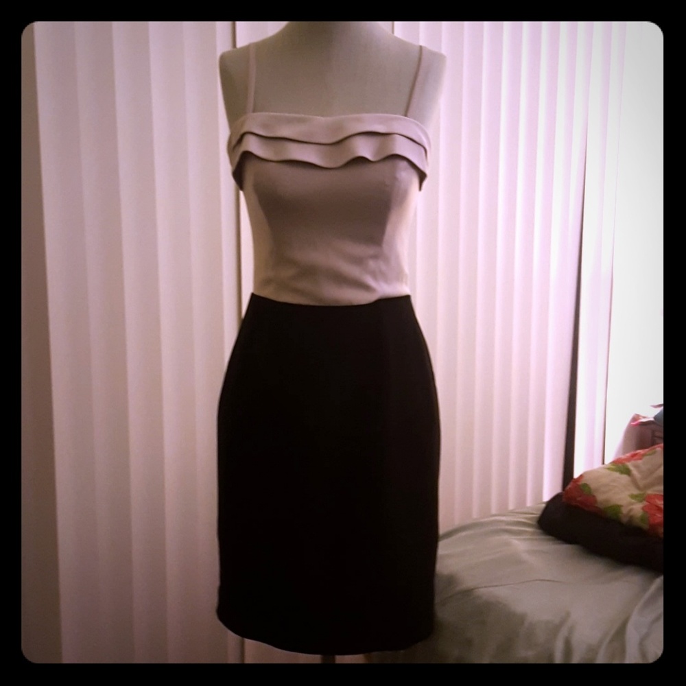 SOLD: H&M business dress - removable straps