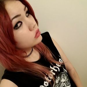 Meet your Posher, Lilly