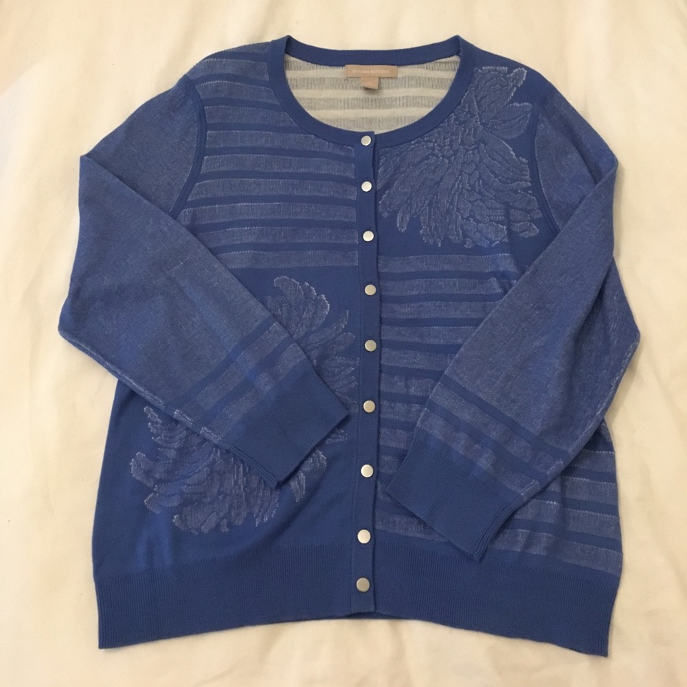 NWOT Banana Republic Cardigan