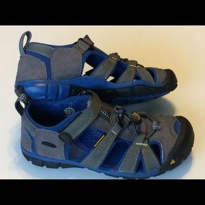 KEEN Seacamp II CNX Waterproof  Blue Youth Size 1