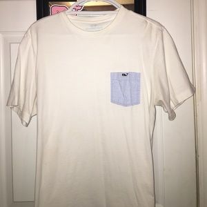 Vineyard Vines T shirt
