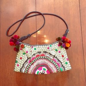 MUST GO NWOT Hand embroidered occasional purse