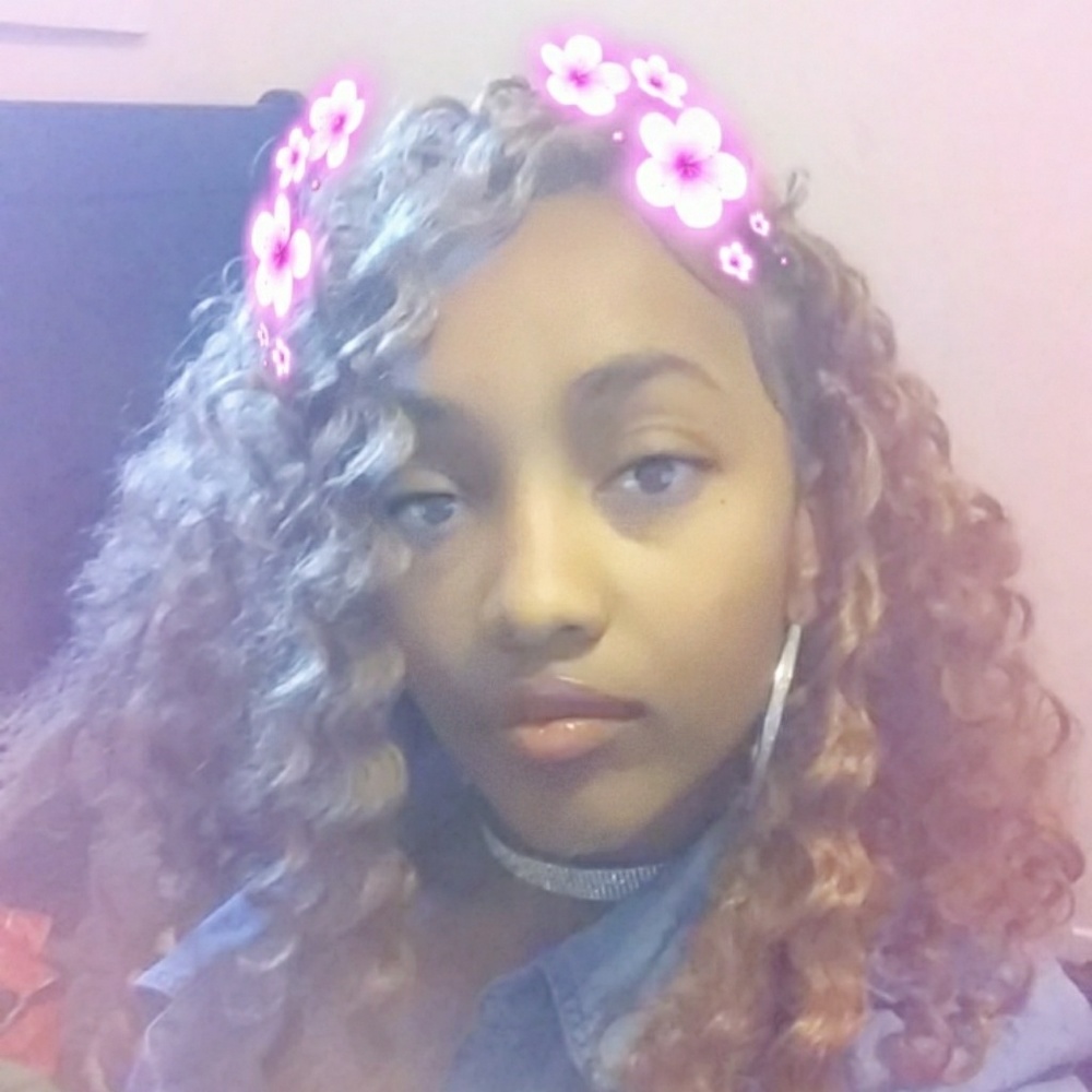 Meet your Posher, Sarayah