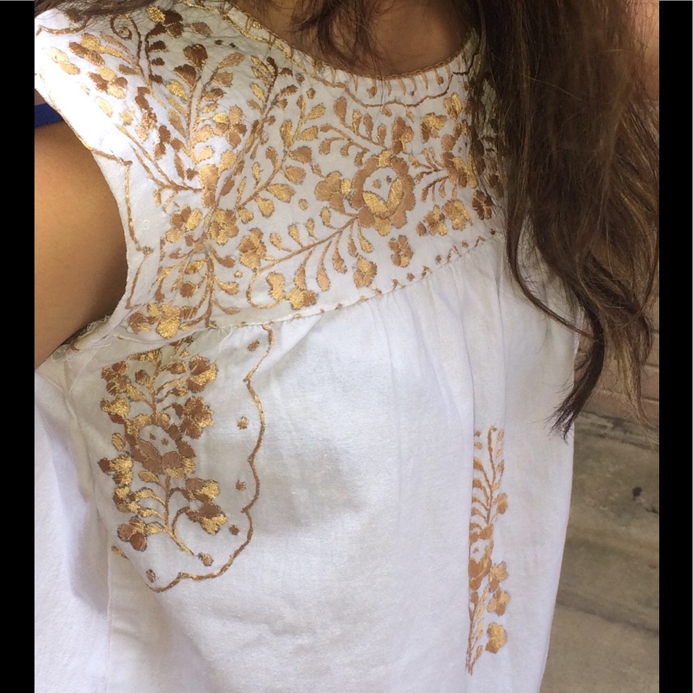 Mexican blouse - hand embroidered