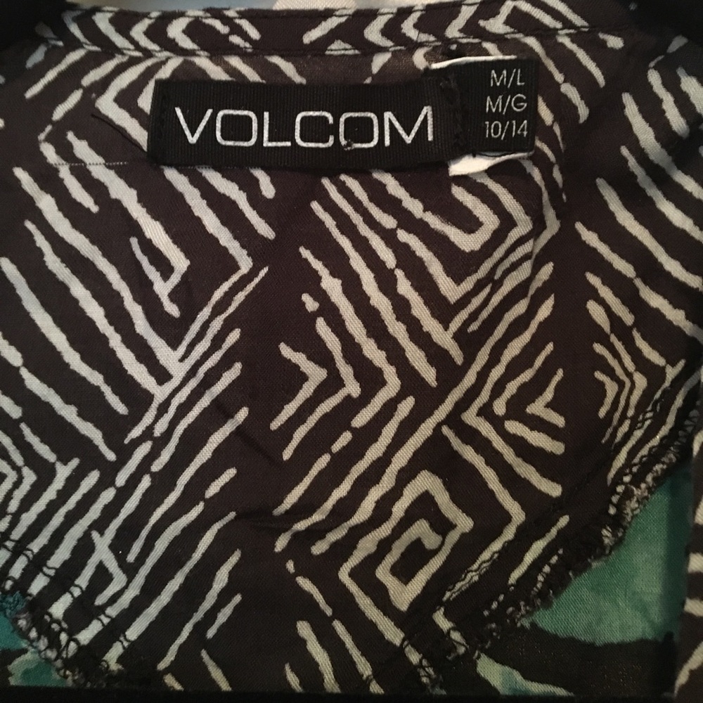 Volcom Tunic - Picture 2 of 3