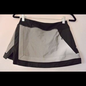 Lululemon Light It Up Skirt Reflective