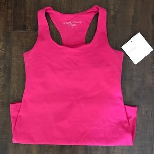 Beyond Yoga Long Racerback Cami NWT Pink Medium