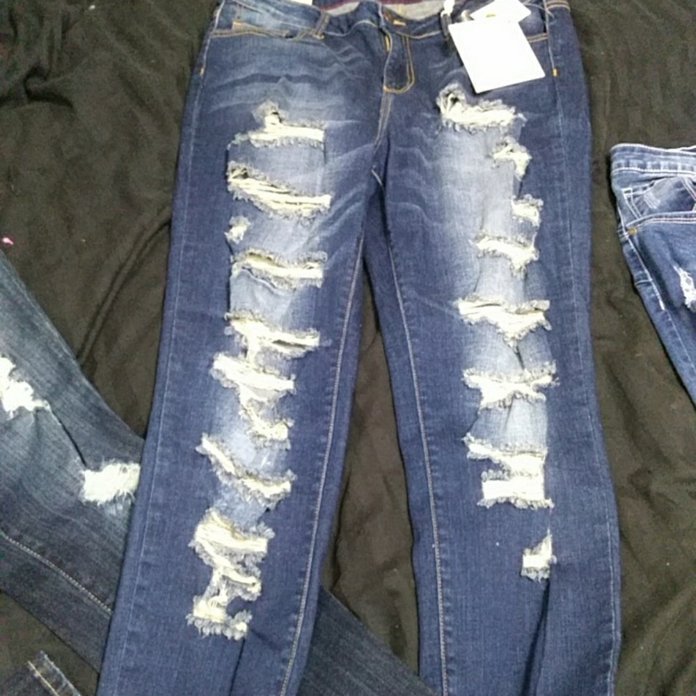 Jeans - Picture 3 of 5