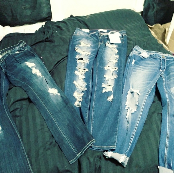 Jeans - Picture 1 of 5