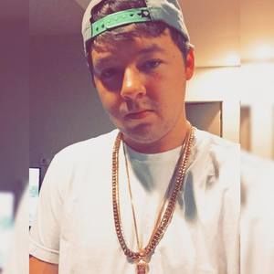 Meet your Posher, Chase