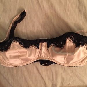 D&G 32C bra