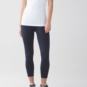 lululemon zone in crop leggings