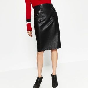 Zara leather midi pencil skirt - black