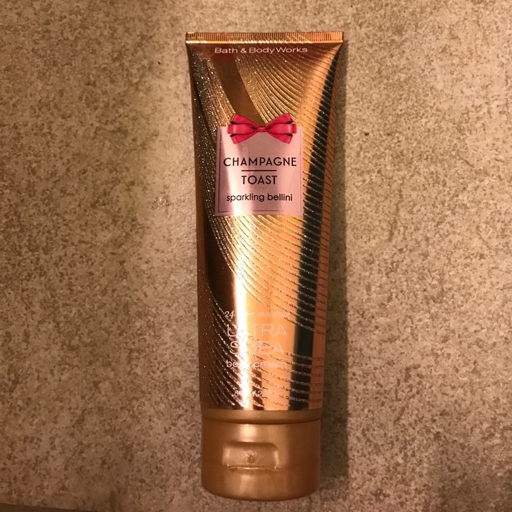 Bath & Body Works body cream
