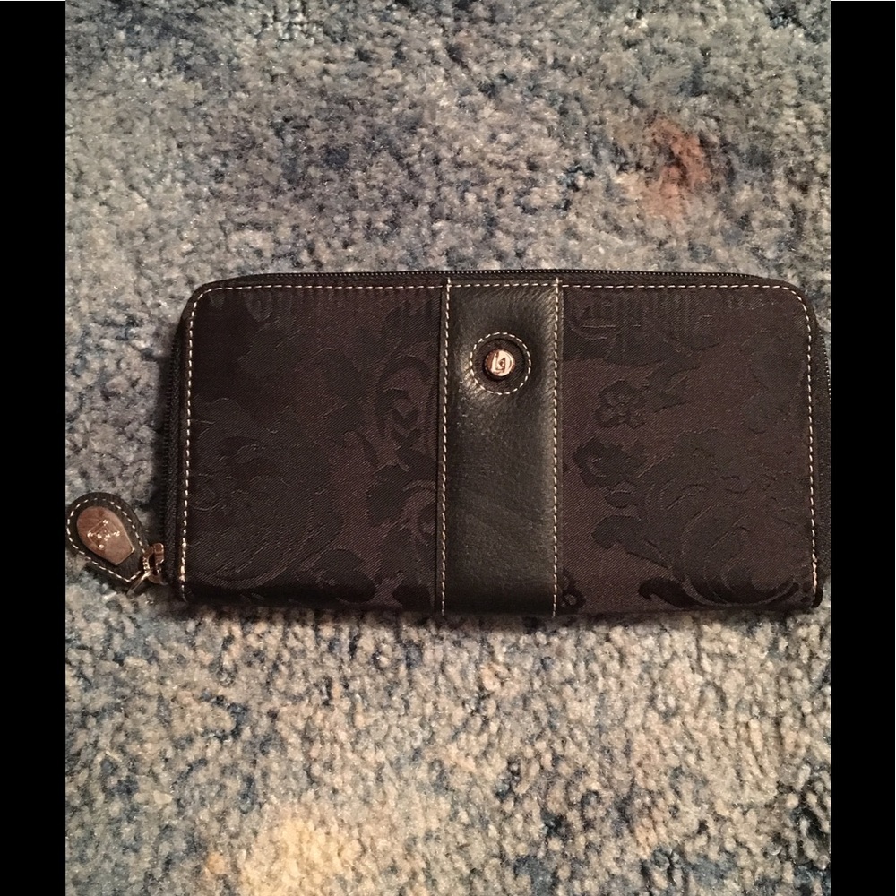 Black Floral Liz Claiborne  Wallet