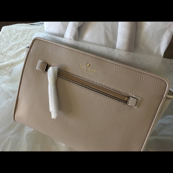 New 2017 SATCHELS KATE SPADE ♠️ - Picture 4 of 4