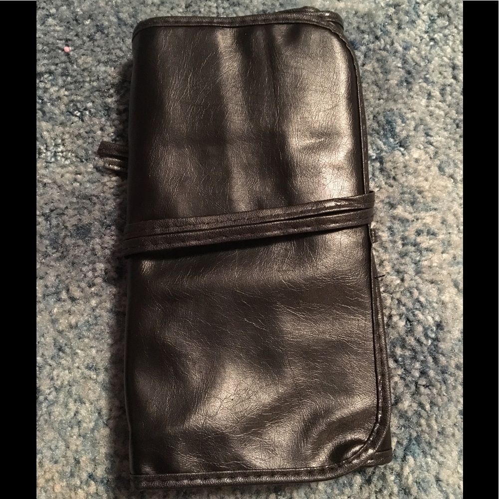 Black Faux Leather Makeup Brush Organizer