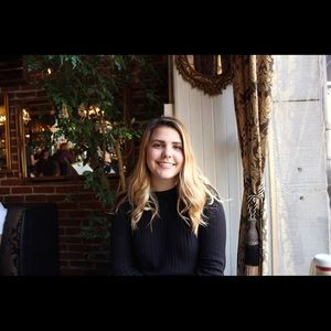 Meet your Posher, Amanda