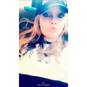 Meet your Posher, Destiny