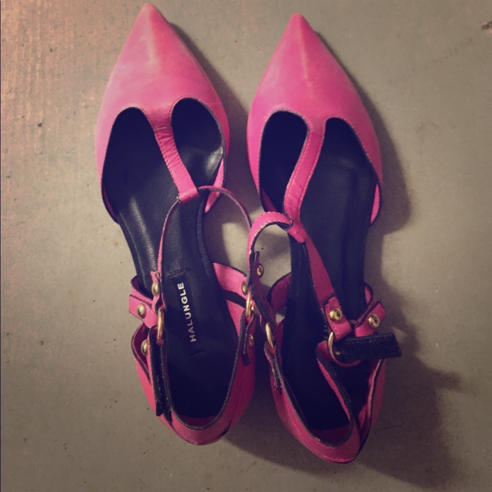 Shoe