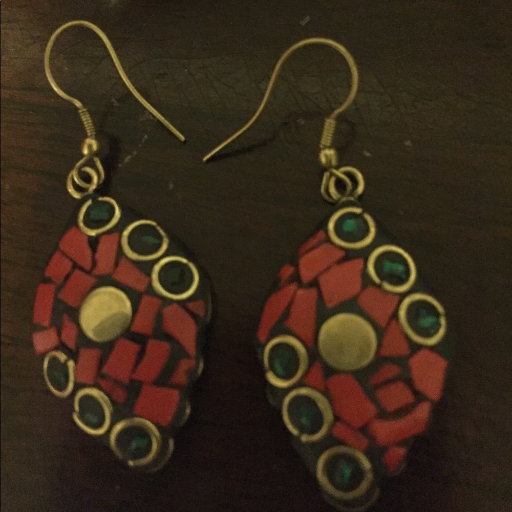 Beautiful vintage coral on brass earrings