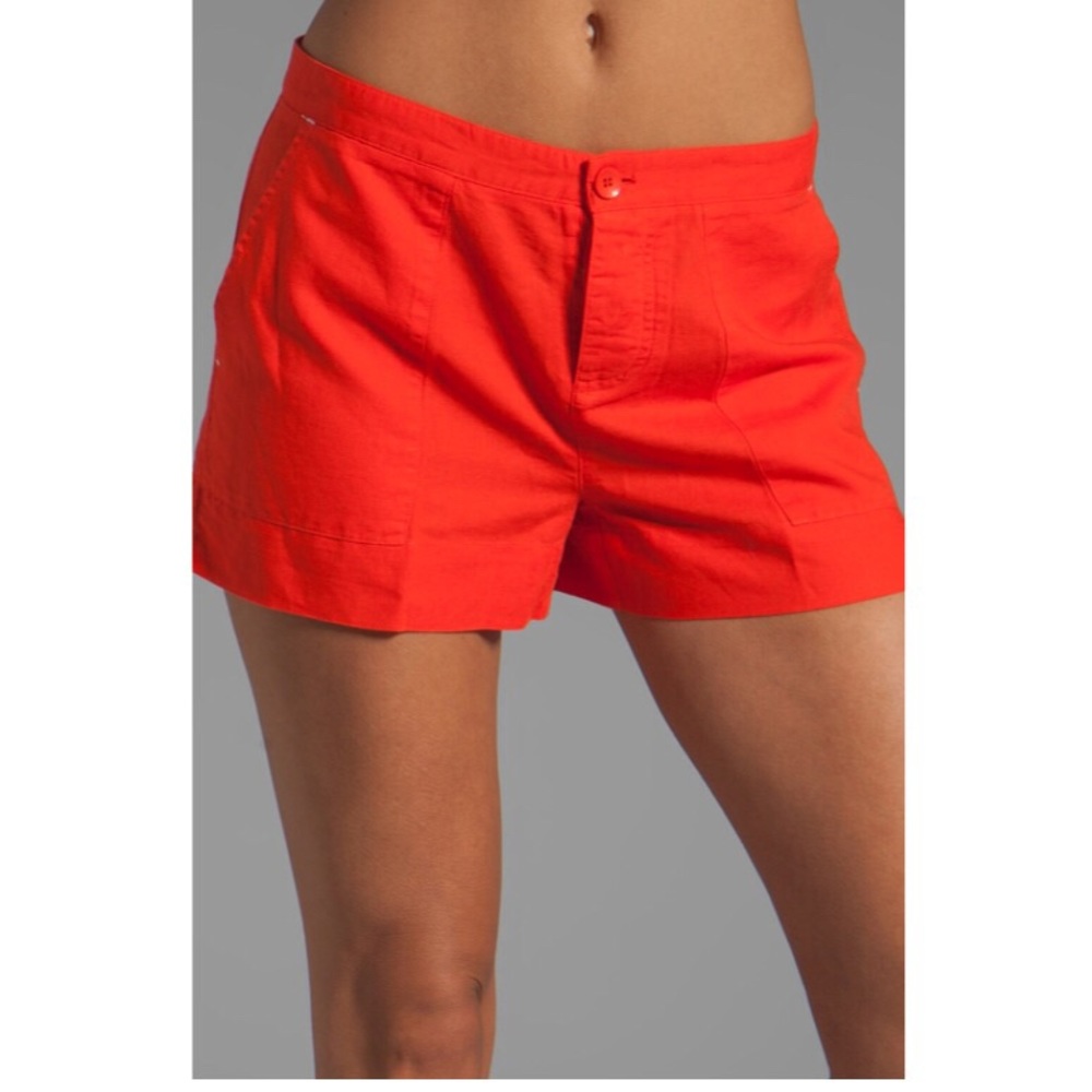 Solar red shorts - Picture 2 of 4